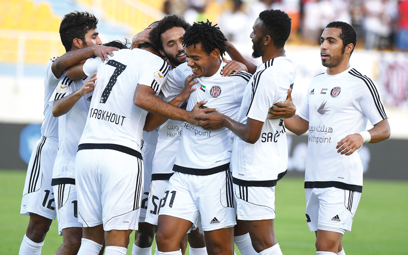 لاعبو الجزيرة جاهزون لمونديال الأندية. تصوير: إريك أرازاس