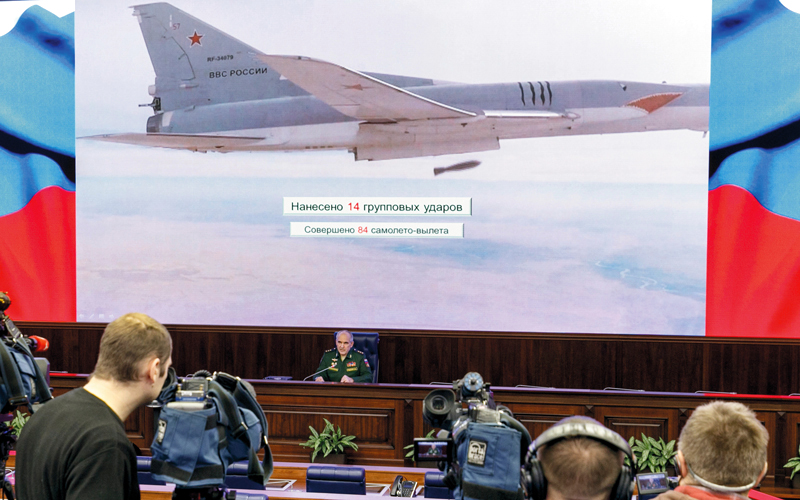 مسؤول عمليات القيادة العامة للجيش الروسي يتحدث عن هزيمة «داعش» بسورية.  أ.ب
