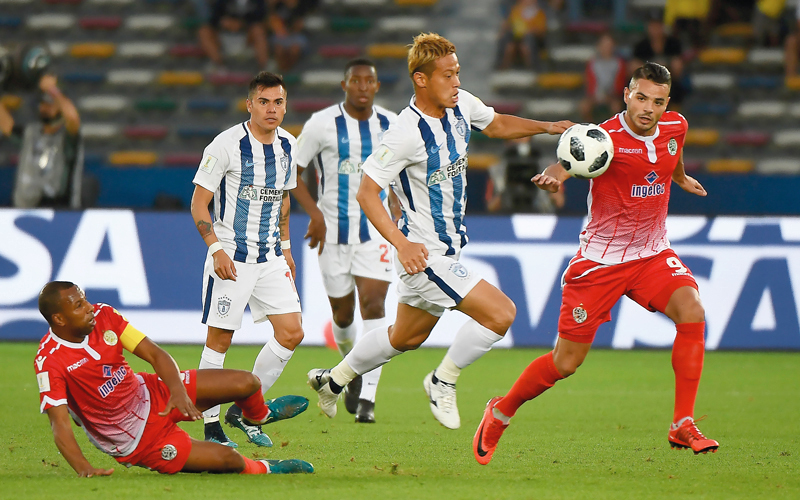 الوداد عانى بسبب النقص العددي أمام باتشوكا المكسيكي.  تصوير: إريك أرازاس