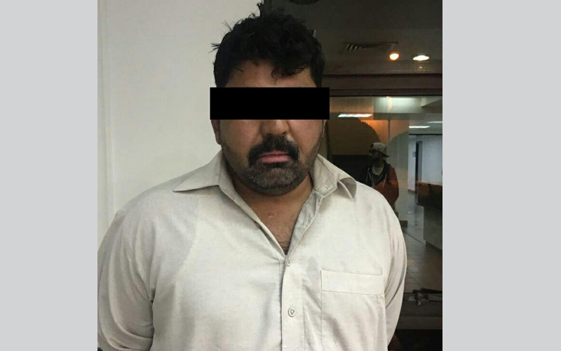 شرطة عجمان تقبض على رجل احتال لسرقة مبلغ من محل هواتف متحركة