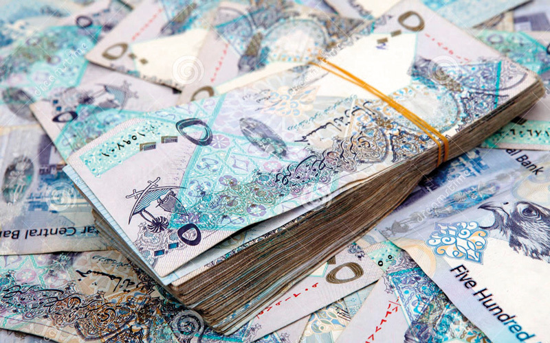 «بلومبرغ»: الريال القطري العملة الأسوأ في 2017