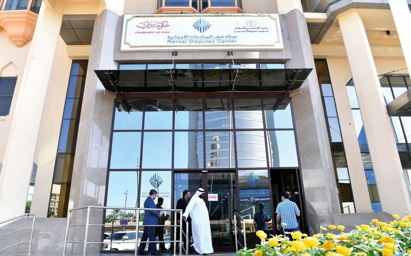 مركز فض المنازعات الإيجارية يجتهد في إرساء البنية التشريعية والتنفيذية لحماية حقوق جميع الأطراف. تصوير: باتريك كاستيلو