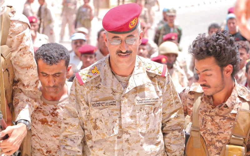 نجاة رئيس الأركان اليمني ومحافظ الجوف من محاولة اغتيال