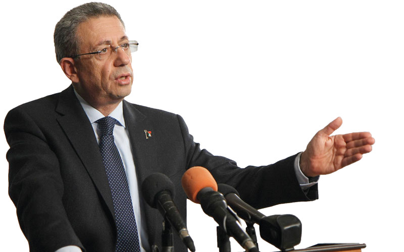 مصطفى البرغوثي: خيار الدولة الواحدة مطروح بقوة. أرشيفية