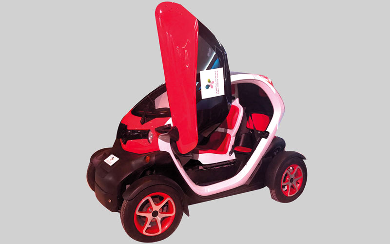 «تويزو» سيارة ذاتية التحكم لنقل أصحاب الهمم بين المباني والمنشآت دون تدخل بشري. من المصدر