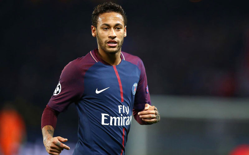 بيريز عقد اتفاقاً سرياً للتعاقد مع البرازيلي نيمار. الإمارات اليوم