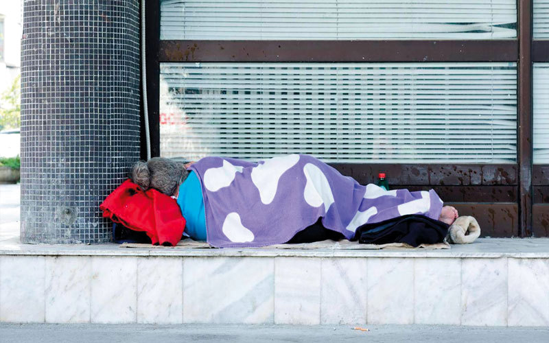 أحد النائمين بشوارع لندن. أرشيفية