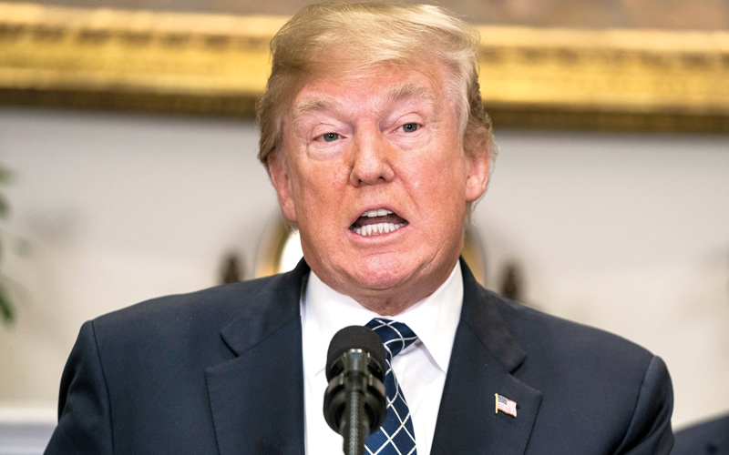 ترامب يرى أن عملية

السلام ميتة.