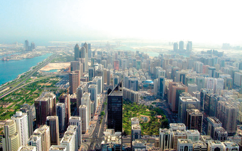 رفض خفض القيمة الإيجارية للمستأجرين القدامى أصبح سلوكاً شائعاً لدى بعض المُلاك في أبوظبي. أرشيفية