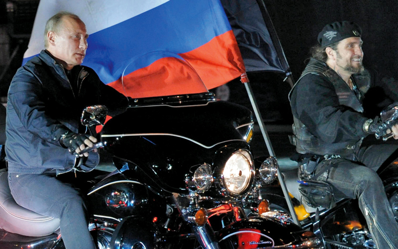 بوتين يرعى «المجموعة» ويدعمها. غيتي
