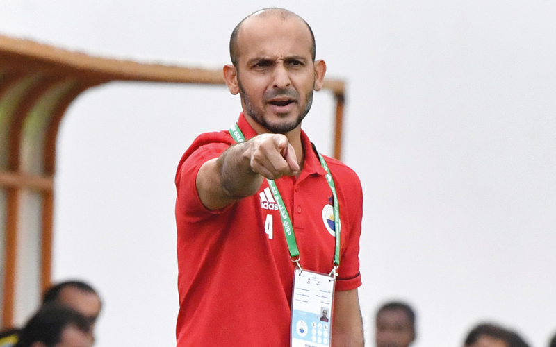 عبدالعزيز العنبري. الإمارات اليوم