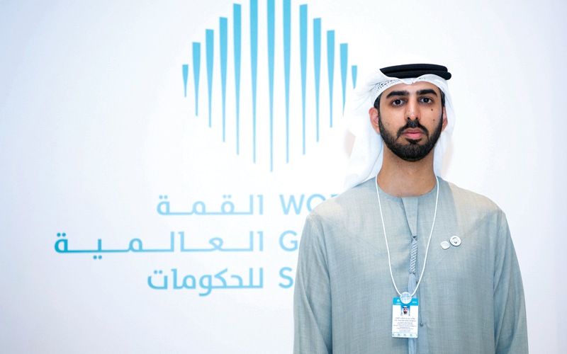 عمر بن سلطان العلماء: «تأهيل 1% من الخبراء في مجال الذكاء الاصطناعي، من الشباب الإماراتيين».