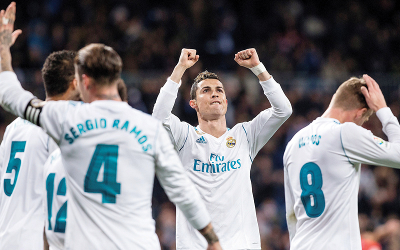 رونالدو وزملاؤه في لقاء مصيري اليوم. إي.بي.إي