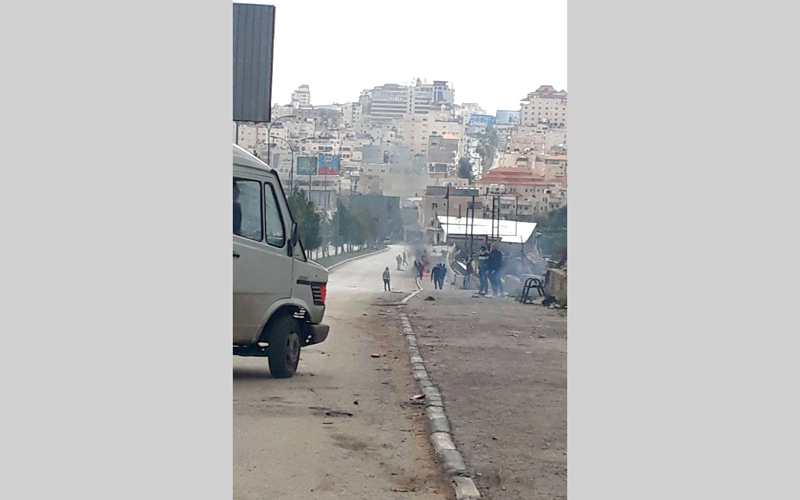 جانب من مواجهات حلحول شمال الخليل. معا