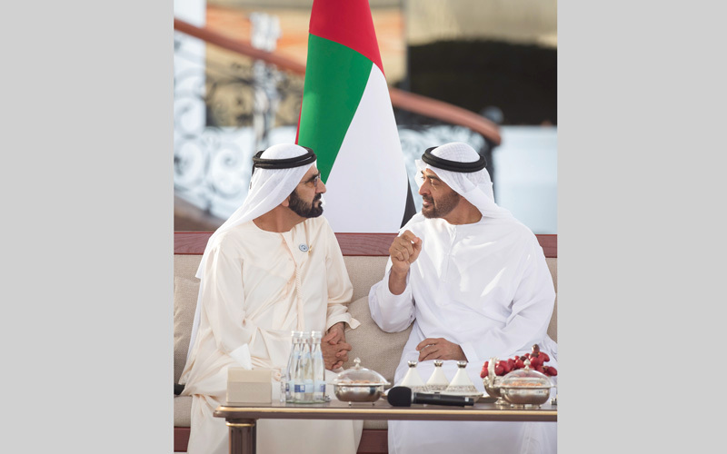 محمد بن راشد ومحمد بن زايد عبّرا عن سعادتهما بعودة زايد بن حمدان.

وام