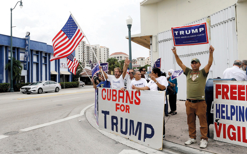 الكثير من الكوبيين الأميركيين يعارضون نظام هافانا.  أ.ب