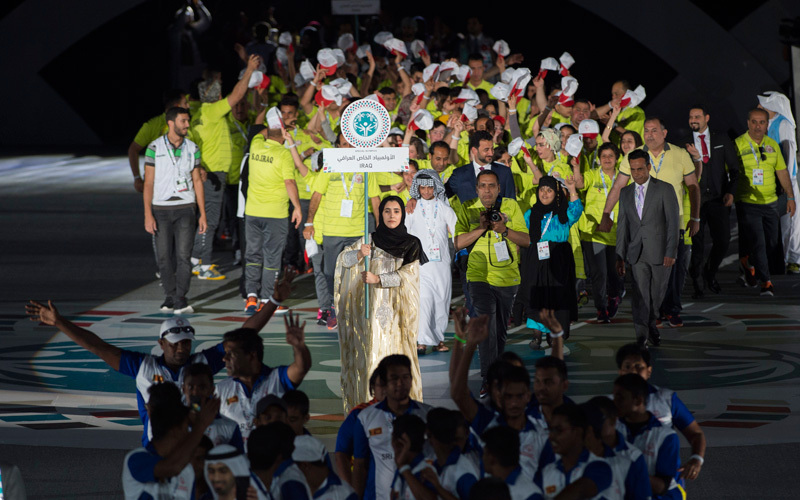البعثة العراقية خلال حفل افتتاح دورة ألعاب الأولمبياد الإقليمي الخاص. أ.ف.ب