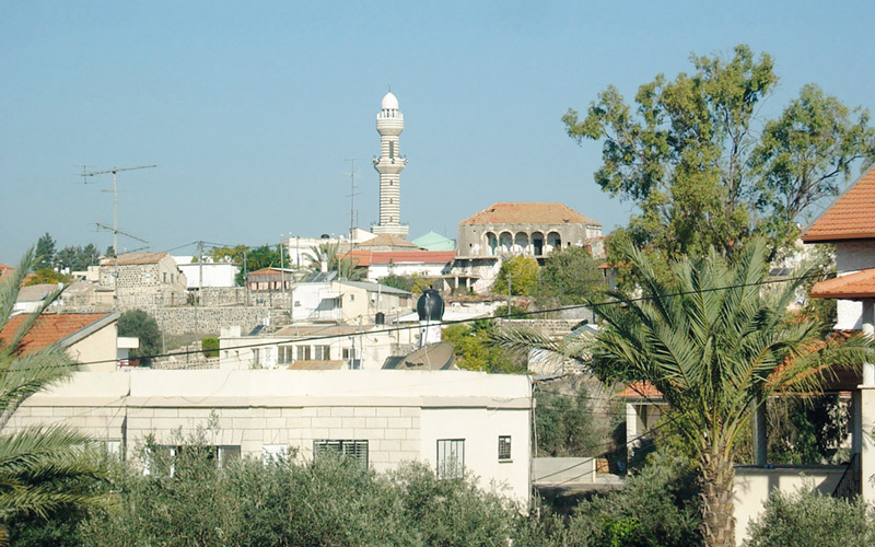 قرية كفر كما في الجليل الأعلى تعد مركز الثقل الأول للوجود الشركسي في فلسطين. من المصدر
