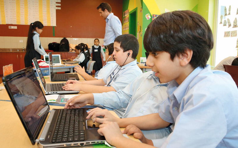 أولوية التسجيل في المدارس الخاصة للطلاب الذين لديهم إخوة أو أقارب في المدرسة. الإمارات اليوم