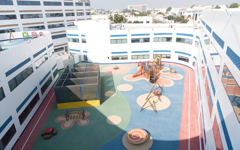 مركز دبي للتوحد يضم حالياً 82 طفلاً.

من المصدر