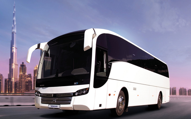 حافلة فاخرة من نوع «فولفو». من المصدر