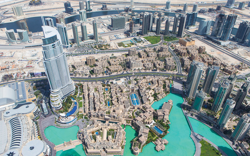 الإمارات تصدرت الدول العربية من حيث استقطابها للمشروعات الاستثمارية الأجنبية الجديدة. تصوير: أحمد عرديتي