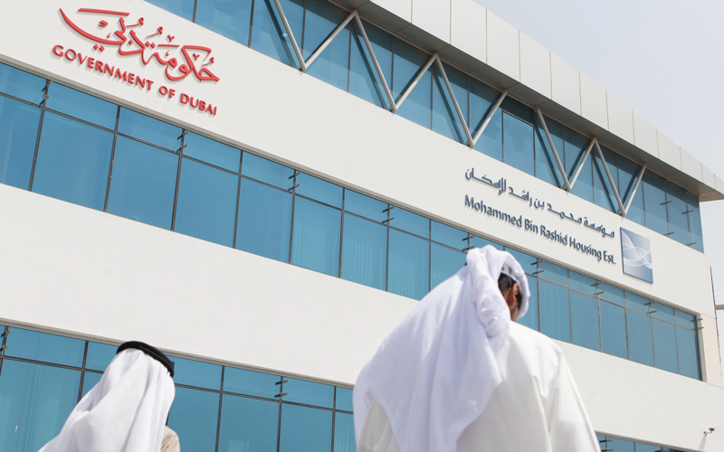 «محمد بن راشد للإسكان» تهدف إلى توفير أسرة مستقرة وحياة كريمة للمواطنين. تصوير: أحمد عرديتي