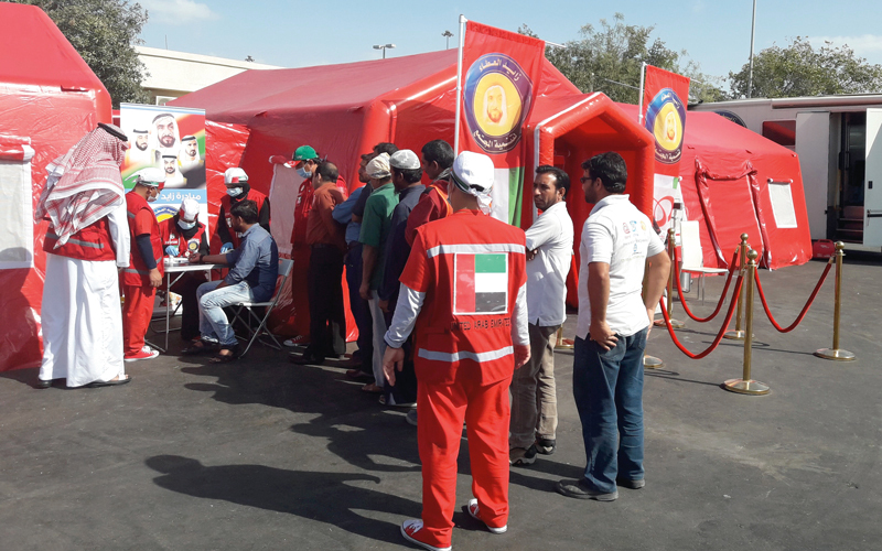 العيادات المتنقلة والمستشفى الميداني مجهّزان بمعدات حديثة وأطباء مختصين. من المصدر