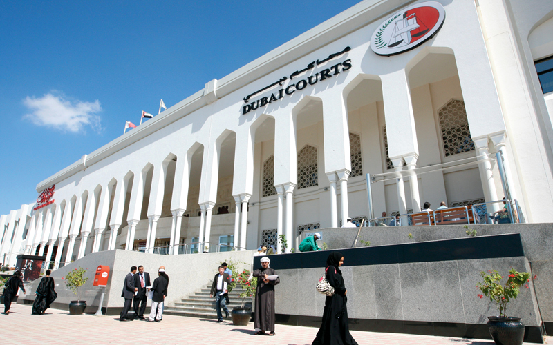 «تصريح مواقف» يقود مستثمراً عربياً وابنه إلى «جنايات دبي»