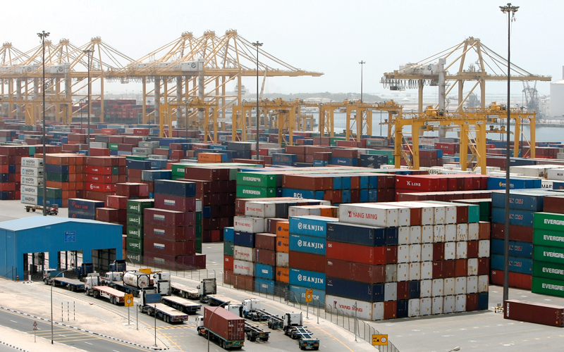 معدلات النمو في التجارة الخارجية تؤكد أهمية الإمارات كبوابة تجارية إقليمية وعالمية رئيسة.   أرشيفية