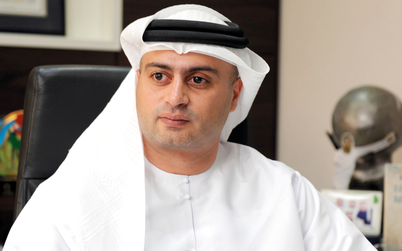 الدكتور مروان الملا: &laquo;هذه الممارسات تحمل مخاطر كثيرة، منها تقديم محتوى طبي غير مراقب&raquo;.