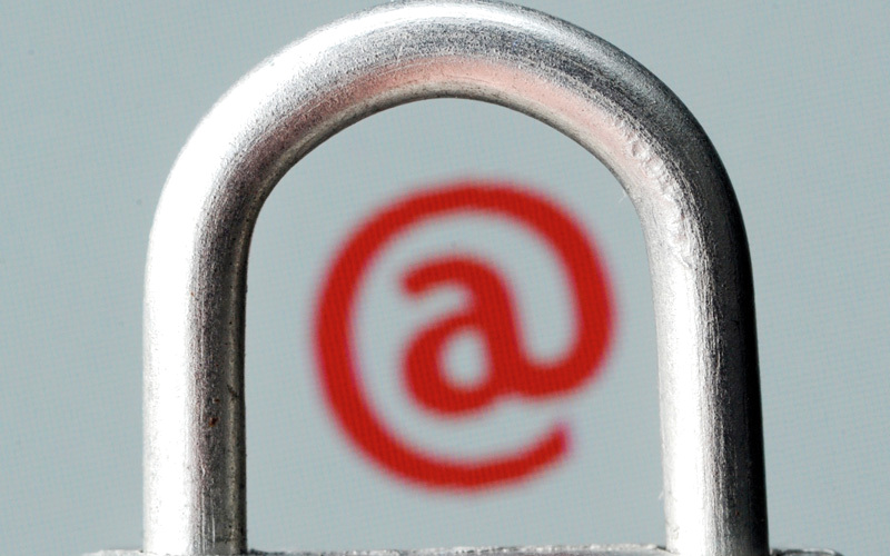 ثغرات أمنية في معايير تشفير البريد الإلكتروني