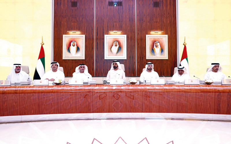 توجيهات المجلس تضمنت مراجعة نظام الإقامة للتمديد للمكفولين على ذويهم بعد المرحلة الجامعية. وام