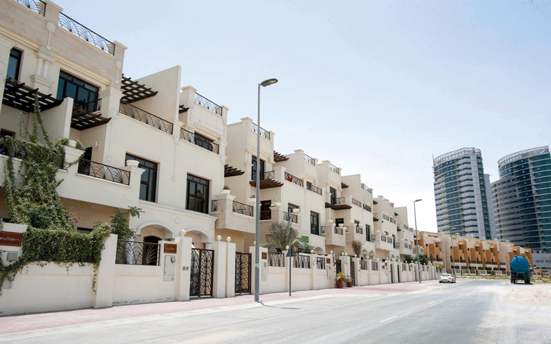 شركات: بعض العروض تكون ذات قيمة للمستأجرين مثل منح شهر أو شهرين مجاناً. تصوير: أشوك فيرما