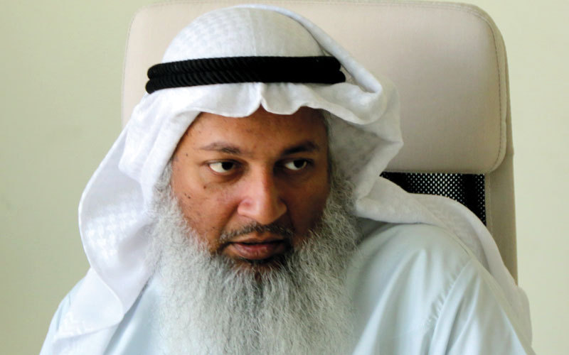حسن الحريري:

«70% من المثقفين

العرب يقرأون

(حظك اليوم)،

رغم أنه أكذوبة».