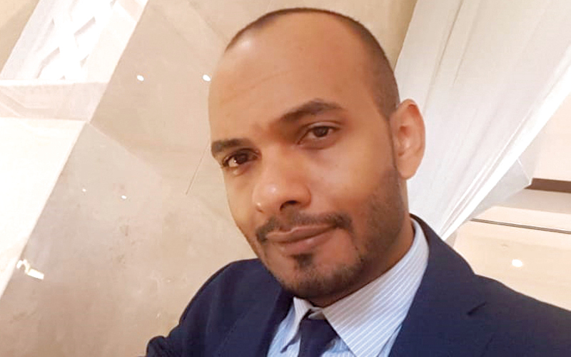 محمود يس: «التغير في السوق العقارية جعل هناك بيئة  تنافسية جيدة بين الشركات، لتقديم الأفضل  لصالح المستأجرين».