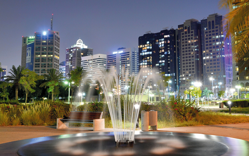 السوق العقارية في أبوظبي شهدت خلال الأشهر الماضية تحولات وتغيرات كبيرة في أساليب الترويج. أرشيفية