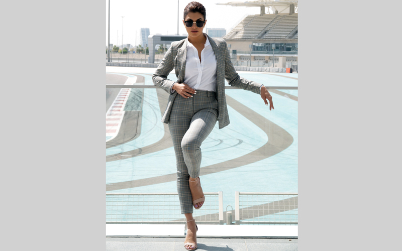 جاكلين فيرنانديز في «ياس فايسروي».