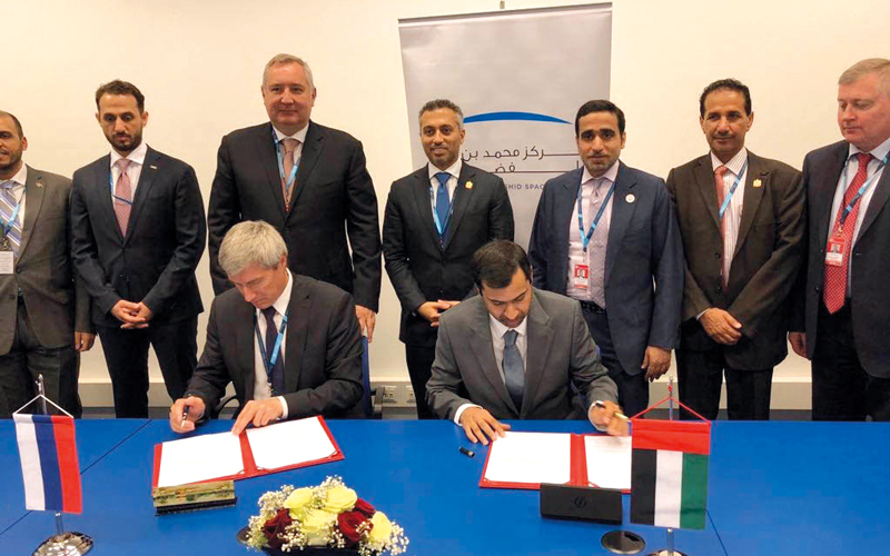 الشيباني وكيركولوف خلال توقيع الاتفاق الإماراتي الروسي. من المصدر