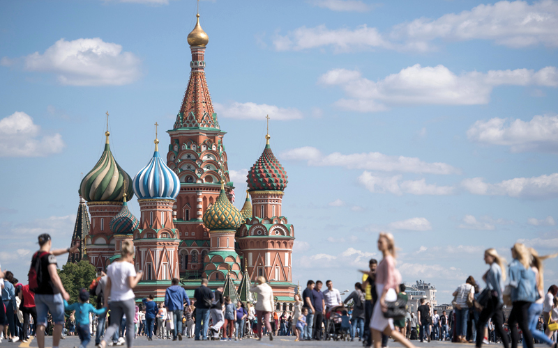 إلى جانب مشاهدة مباريات كرة القدم يمكن للمشجّعين والسيّاح من جميع أنحاء العالم استكشاف موسكو التي لديها الكثير من الكنوز لتقدّمها. د.ب.أ
