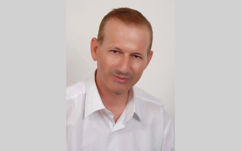 سامي مهنا. وام