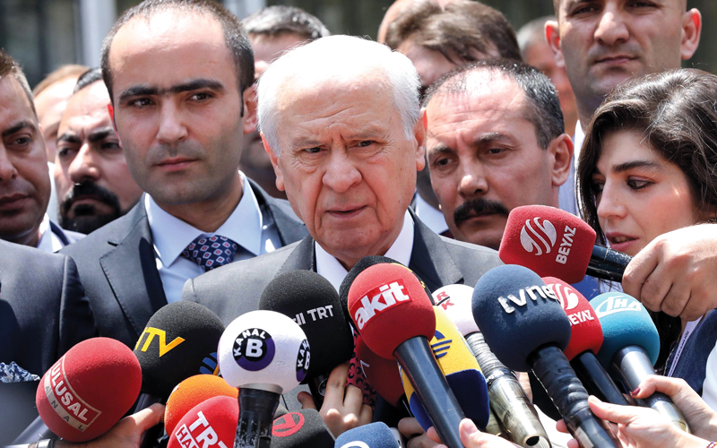 زعيم حزب الحركة القومية التركي دولت بهتشلي أصبح صانعاً للملوك. أ.ف.ب