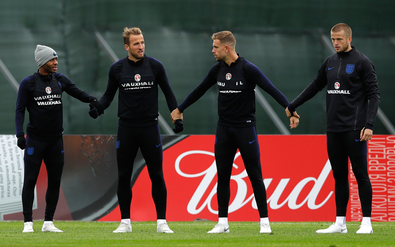 جانب من التدريبات الأخيرة لمنتخب إنجلترا استعداداً لمواجهة كولومبيا. أ.ب