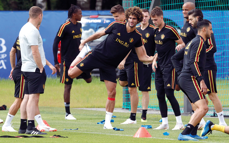 لاعبو منتخب بلجيكا يؤدّون التدريبات  بحماسة استعداداً لمواجهة البرازيل  اليوم على ملعب سامارا أرينا. رويترز