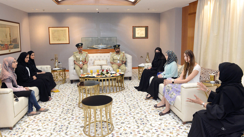 المري يلتقي مجلس شرطة دبي لطلبة الكليات