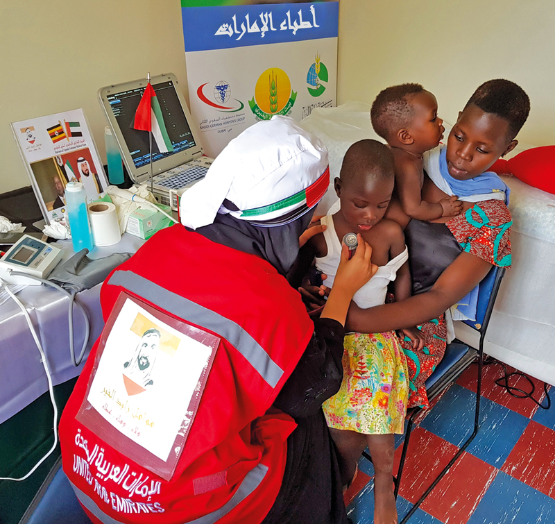 الكوادر الطبية المواطنة أثبتت جدارتها في ميادين العمل  والعطاء الإنساني.  من المصدر