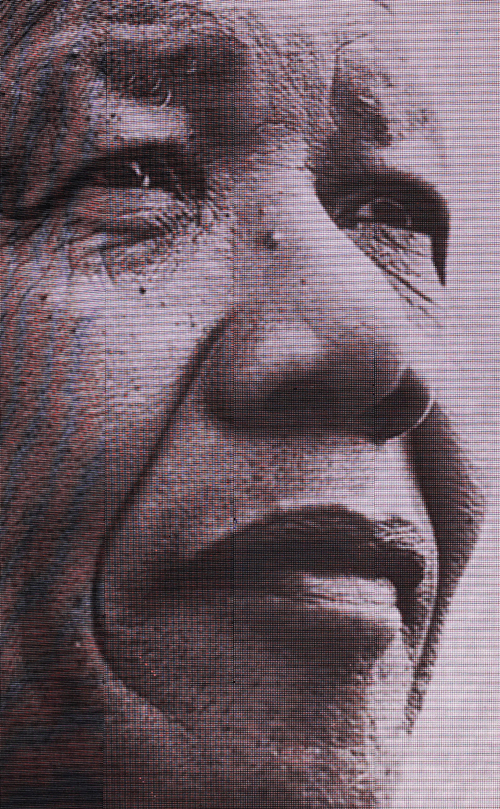 مانديلا لايزال ملهِماً للأجيال والطامحين في الانعتاق من الظلم. رويترز