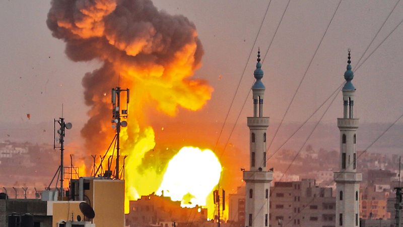 قصف مدفعي إسرائيلي جــديد يكسر اتفاق «هدنة غزة»