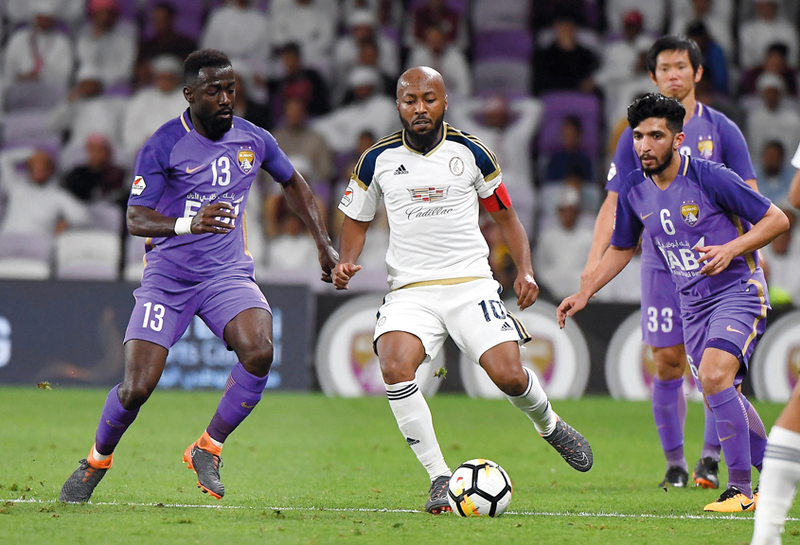 من لقاء سابق بين العين والوحدة. تصوير: إريك أرازاس