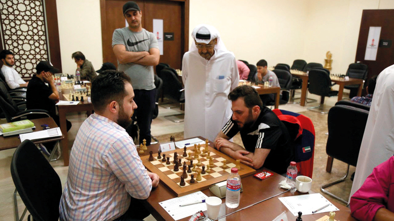 4 لاعبين في صدارة «صيف الشارقة» للشطرنج